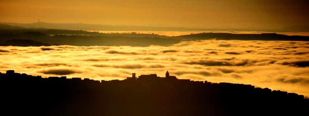 I Campanili Ospitalita Diffusa Hotel Agnone Esterno foto